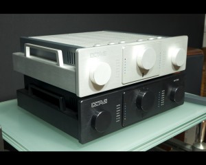 octave hp700 silver & black