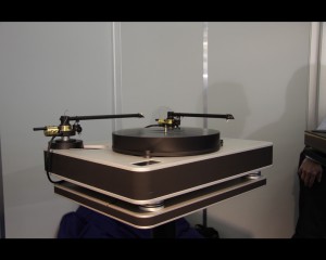 two-stogi-s-12-inch-tonearms-on-feickart-tt